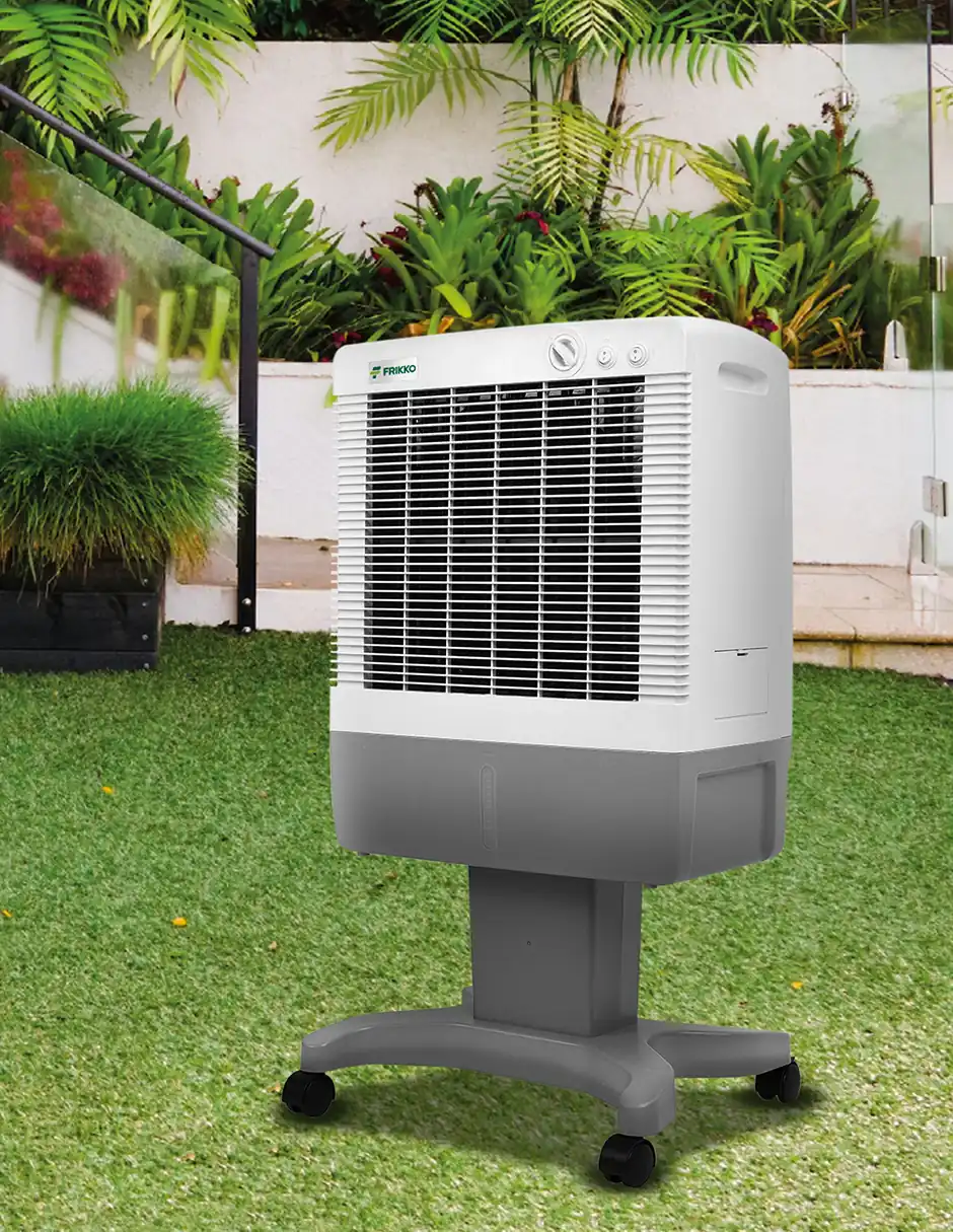 Enfriador mediano en un patio