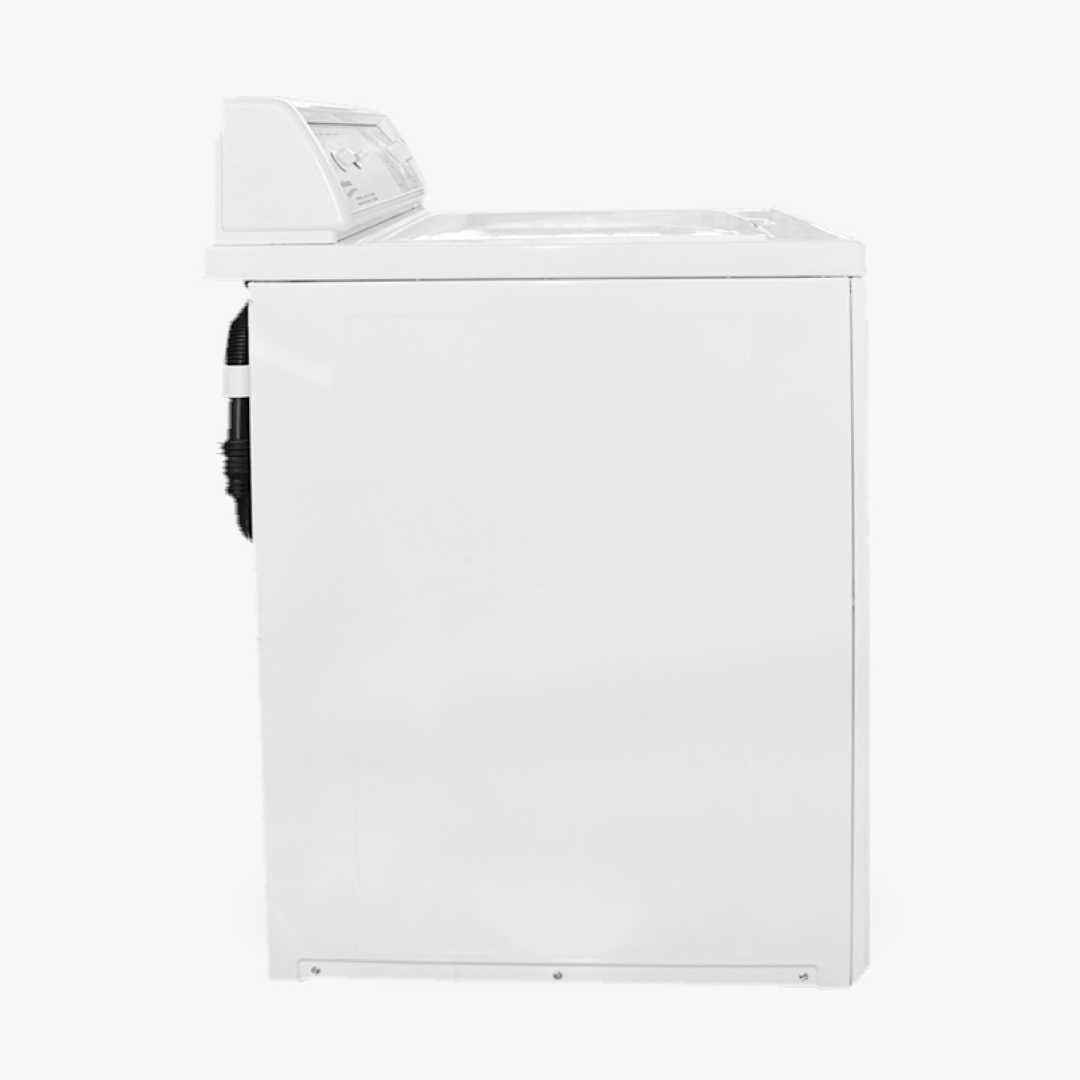 Vista lateral de lavadora industrial